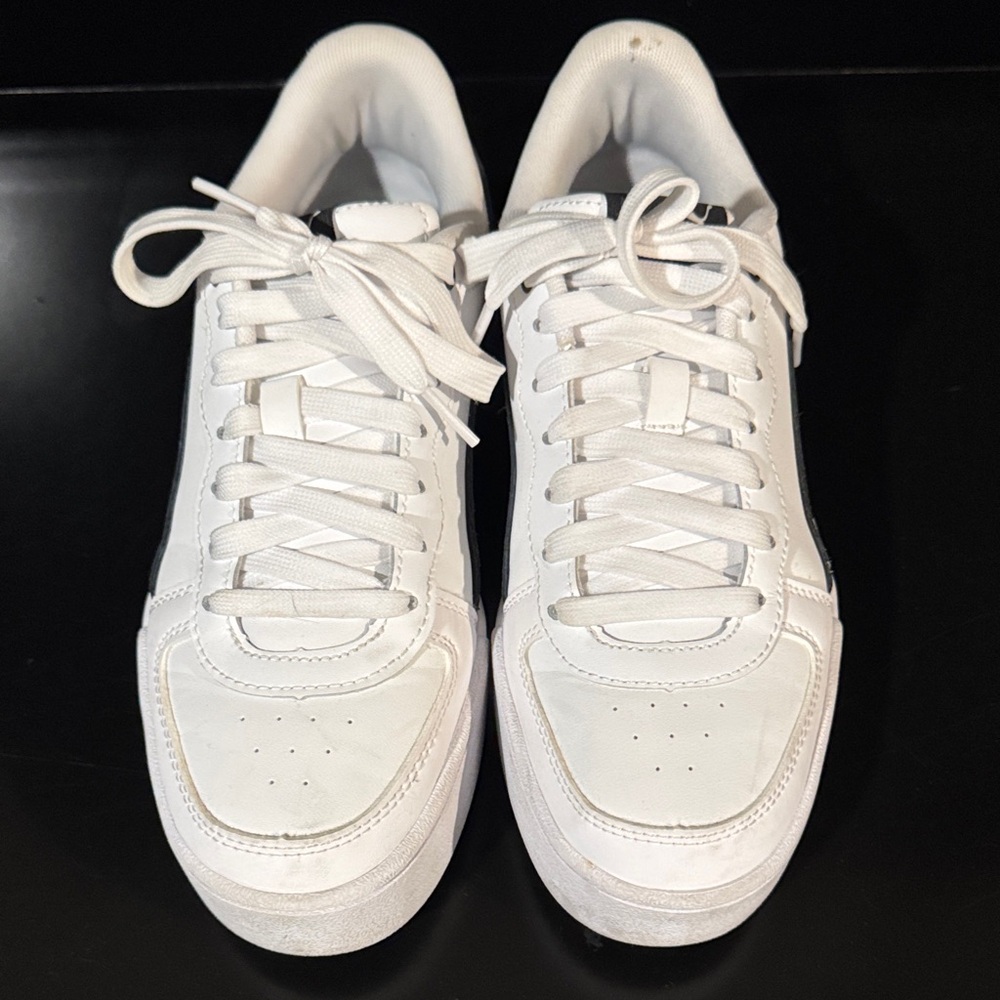 Puma White and Black Women's Sneakers - Picture 2 of 6